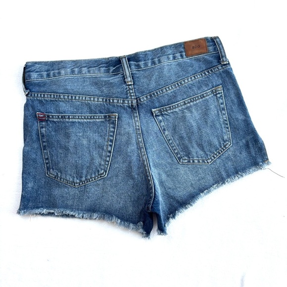 Urban Outfitter BDG ButtonFly Midrise Raw Hem 100% Cotton Breezy Jean Short (27) - Picture 3 of 16